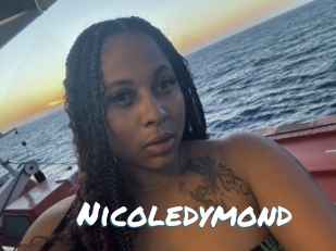 nicoledymond Max 50