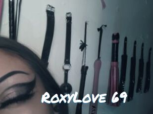 RoxyLove_69