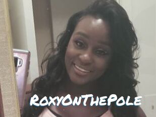 RoxyOnThePole