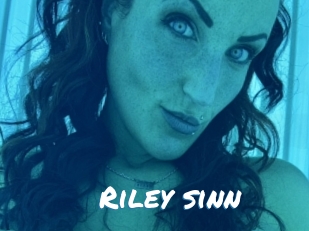 Riley_sinn