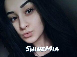 ShineMia