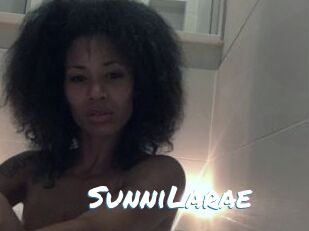 SunniLarae Max 50
