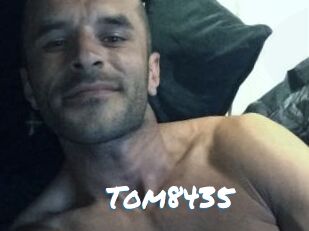 Tom8435