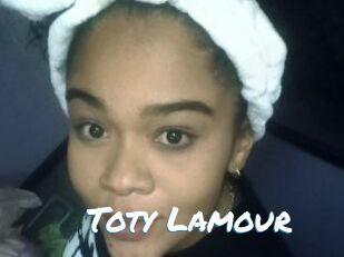 Toty_Lamour