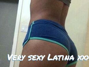 Very_sexy_Latina_xxx