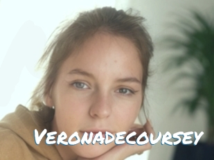 veronadecoursey Max 50