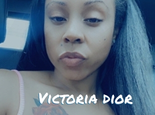 Victoria_dior