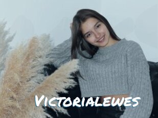 victorialewes Max 50