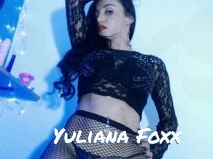 Yuliana_Foxx